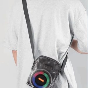 حقيبة ظهر وكروس بتصميم مموه وإضاءة LED تفاعلية - متجر حسون